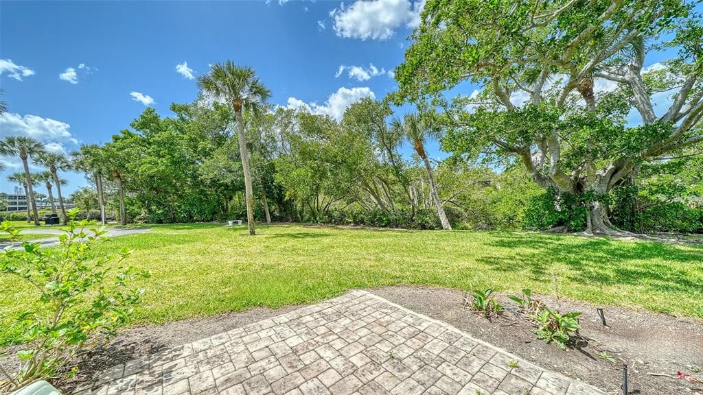225 HOURGLASS WAY 106 photo 14