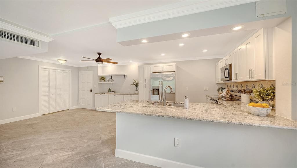 225 HOURGLASS WAY 106 photo 21