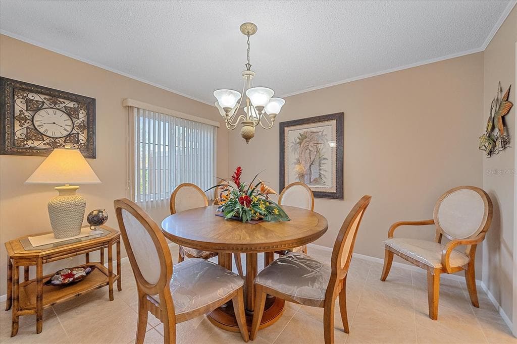 3135 GLEN ELYN BOULEVARD 13 photo 12