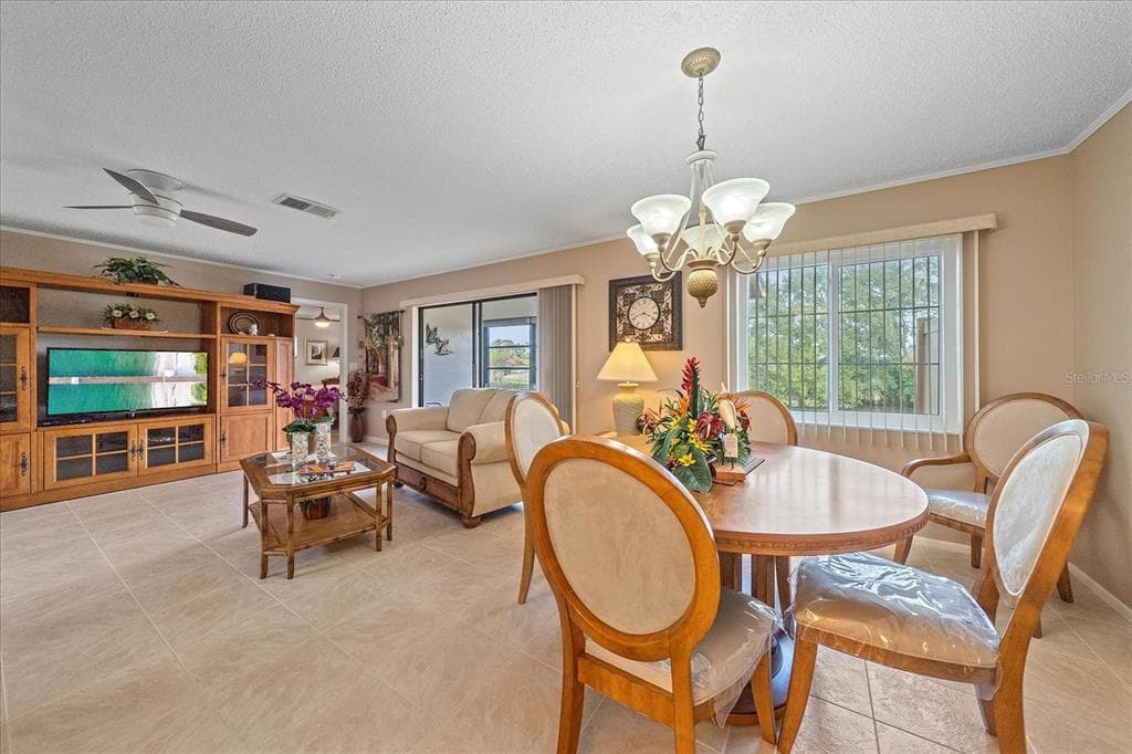 3135 GLEN ELYN BOULEVARD 13 photo 11