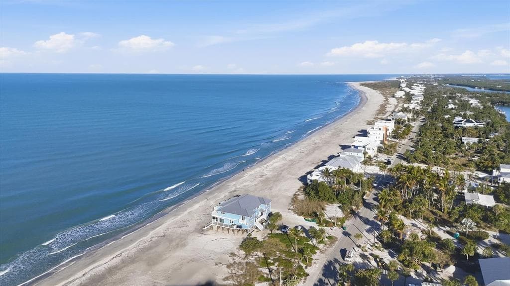 221 N GULF BOULEVARD A photo 4