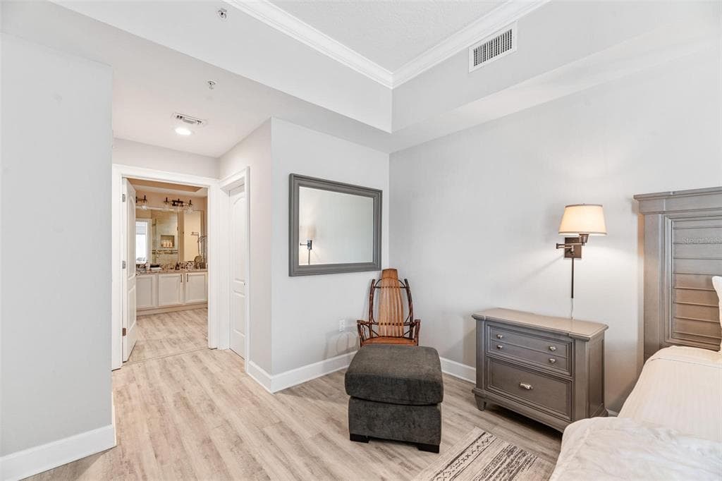 102 YACHT HARBOR DRIVE 176 photo 19