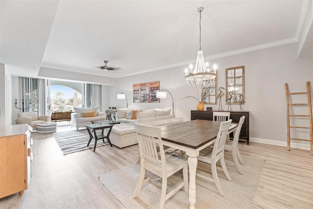 102 YACHT HARBOR DRIVE 176 photo 8