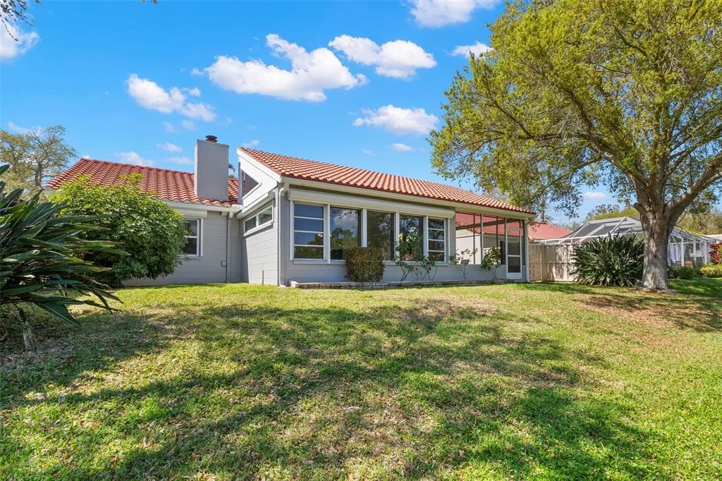 523 PADUA CIRCLE NE photo 19