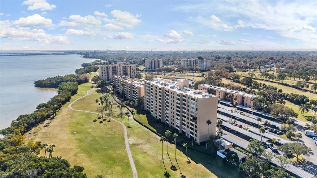 2618 COVE CAY DRIVE 204 photo 25