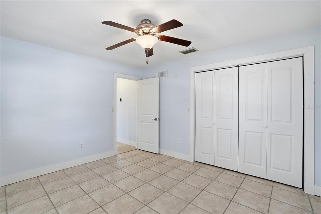 405 TOWER DRIVE photo 15
