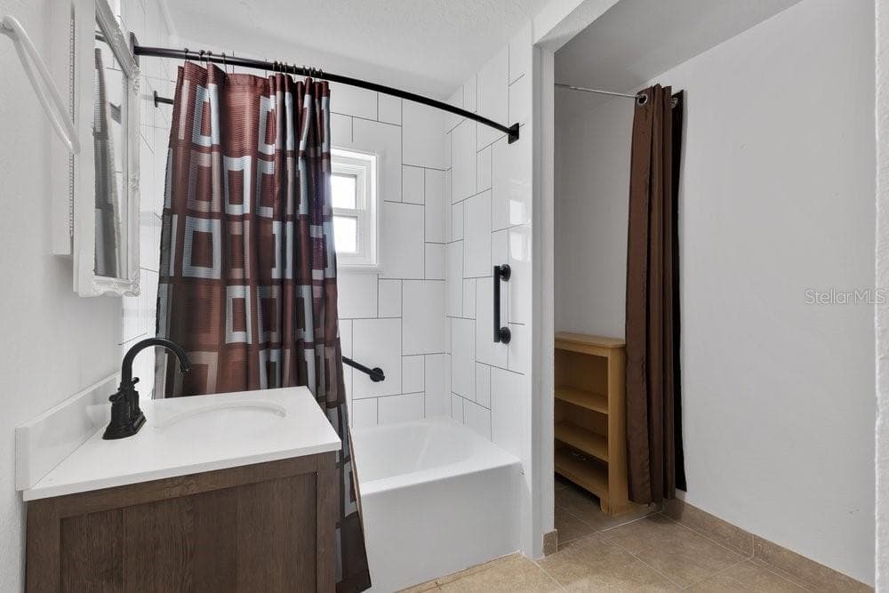 6670 BAY SHORE DRIVE photo 13