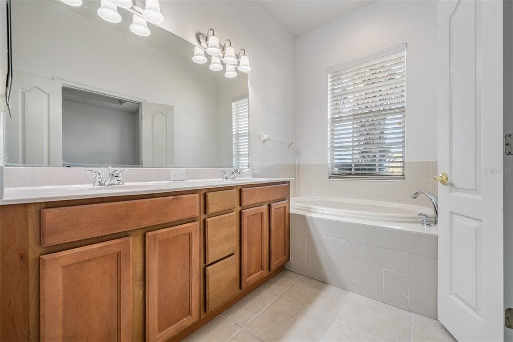 423 MANNS HARBOR DRIVE photo 14