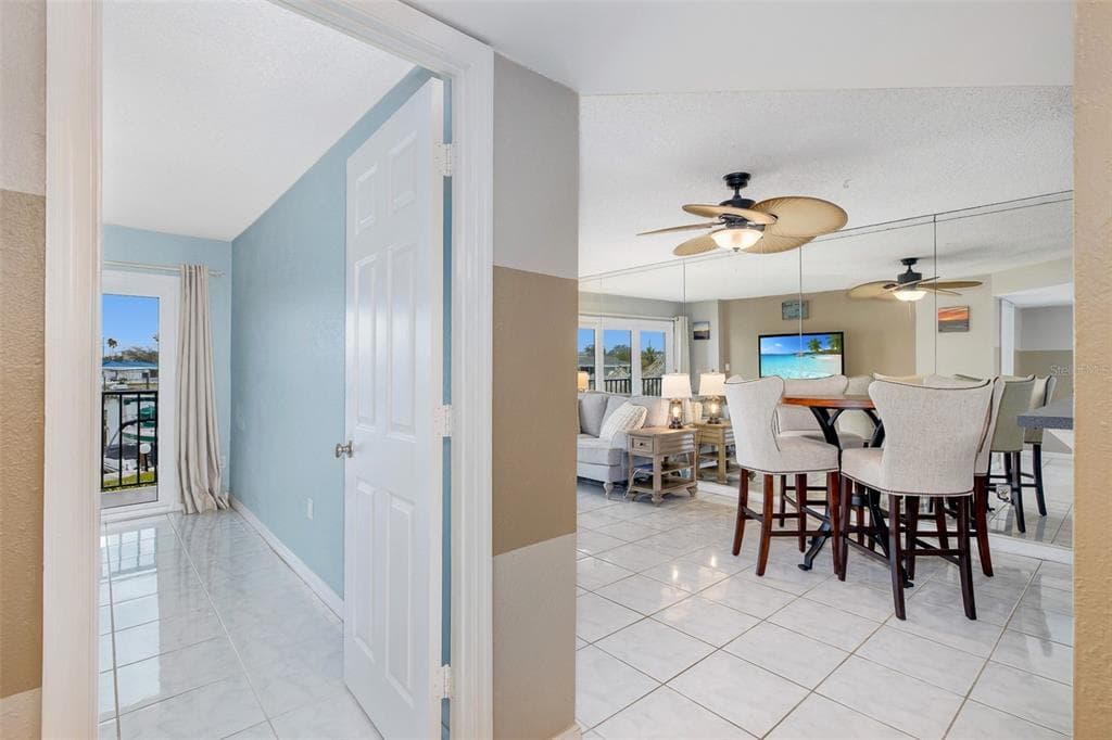 51 ISLAND WAY 108 photo 10
