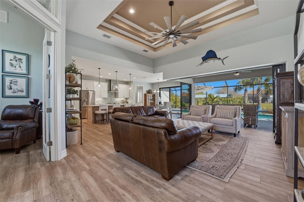 9326 PANAMA CIRCLE 4