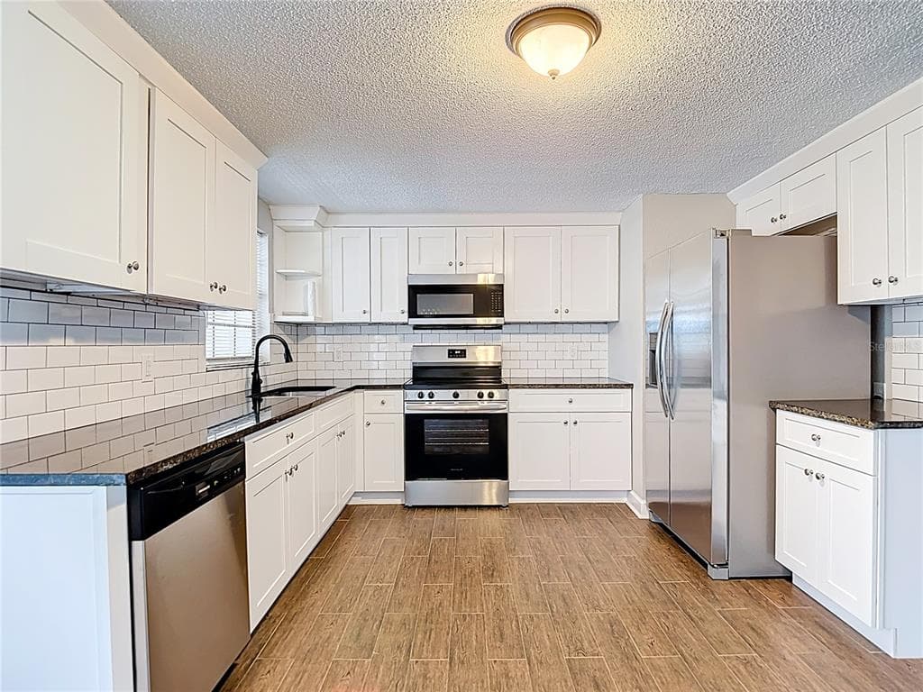 13732 PLUMOSA AVENUE photo 16