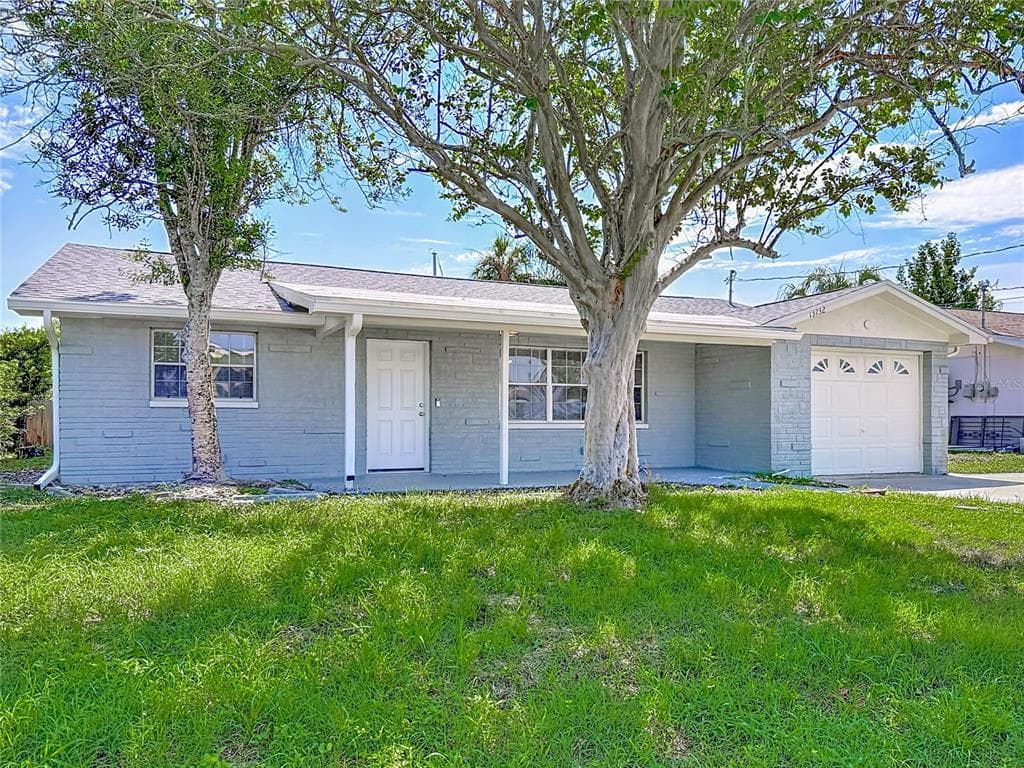 13732 PLUMOSA AVENUE photo 7