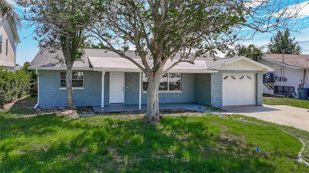 13732 PLUMOSA AVENUE 4