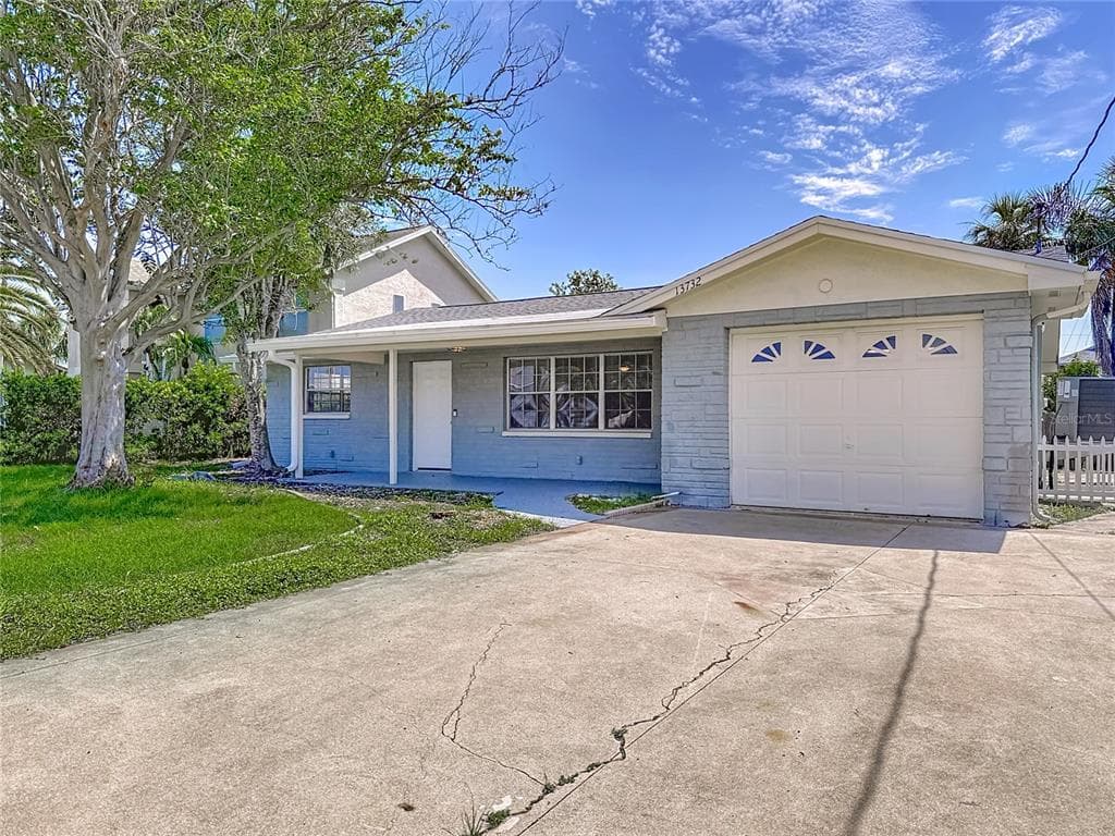 13732 PLUMOSA AVENUE photo 8