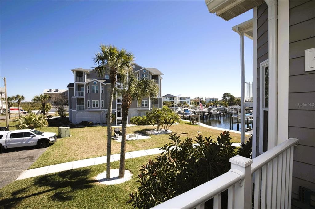 5712 BISCAYNE COURT 101 photo 22