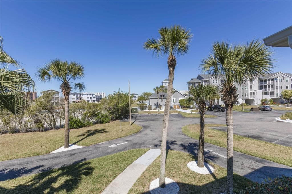 5712 BISCAYNE COURT 101 photo 21
