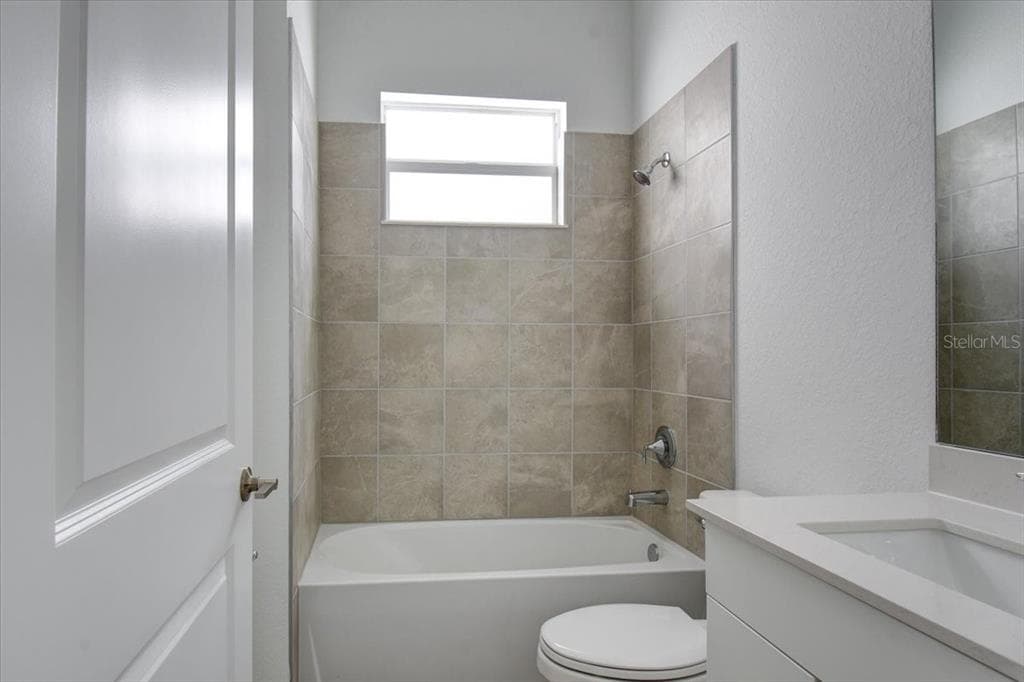 7796 LAKES EDGE LANE photo 16