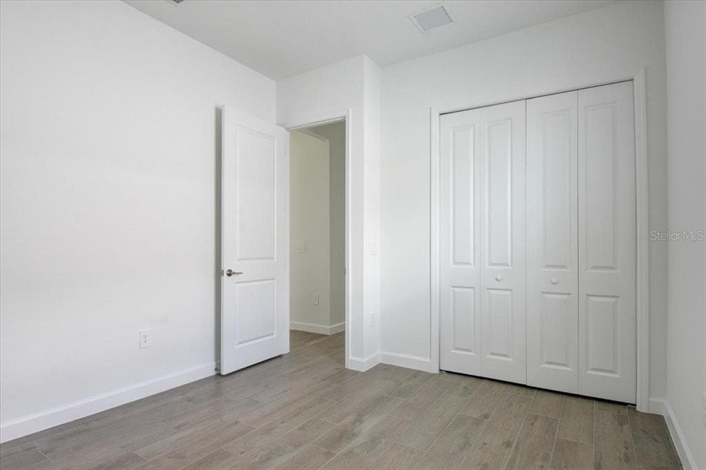 7796 LAKES EDGE LANE photo 18