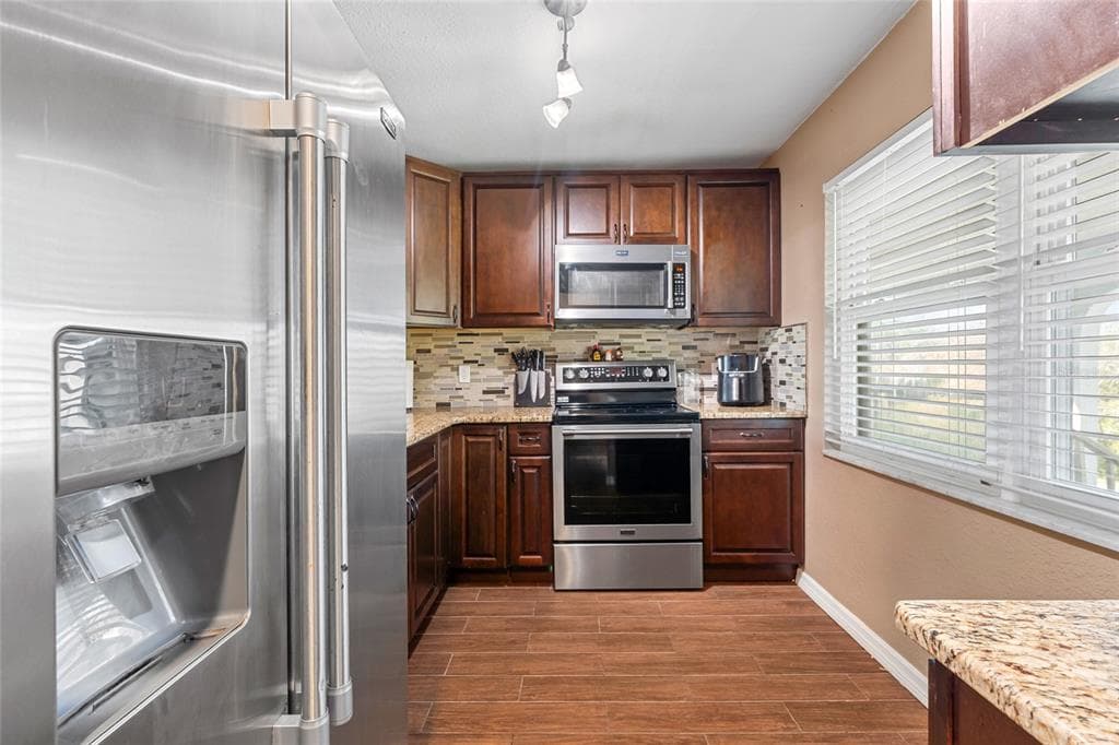1303 S HERCULES AVENUE 25 photo 5