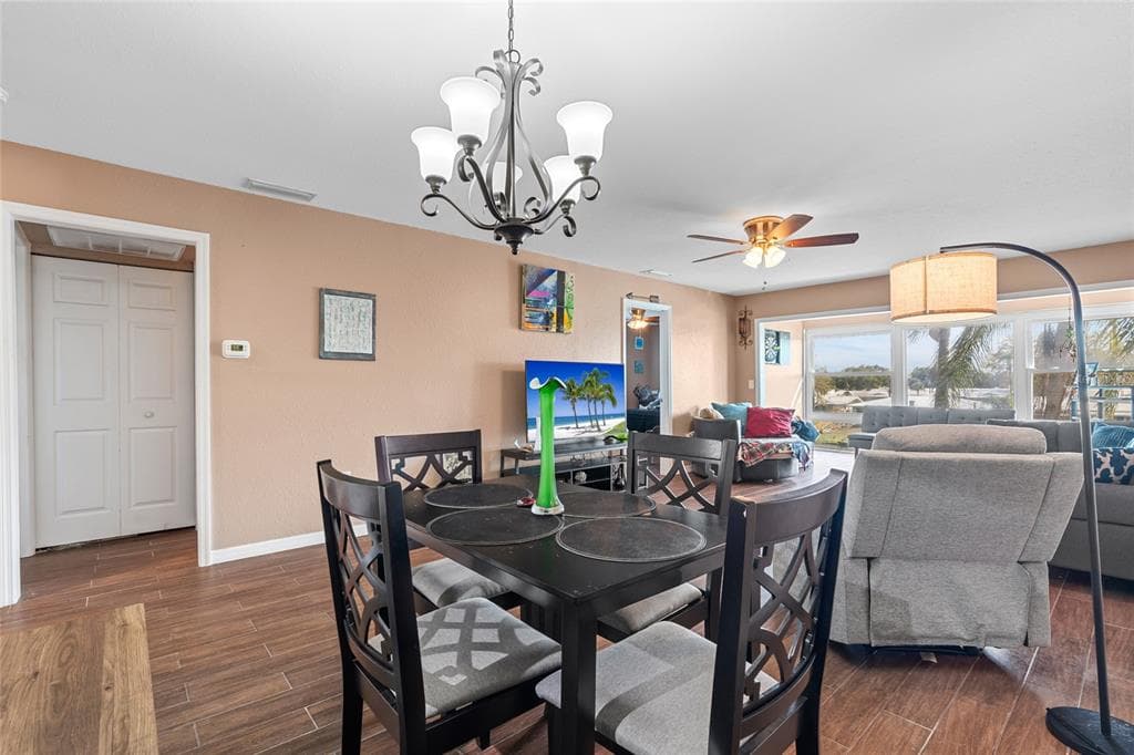 1303 S HERCULES AVENUE 25 photo 9