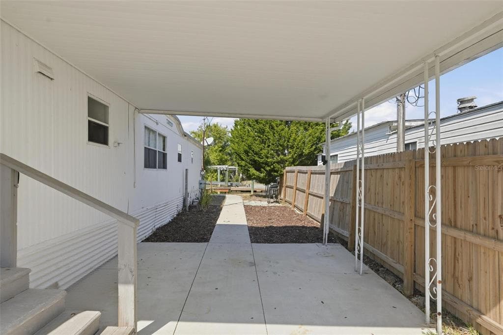 6727 ALBATROSS LANE photo 4