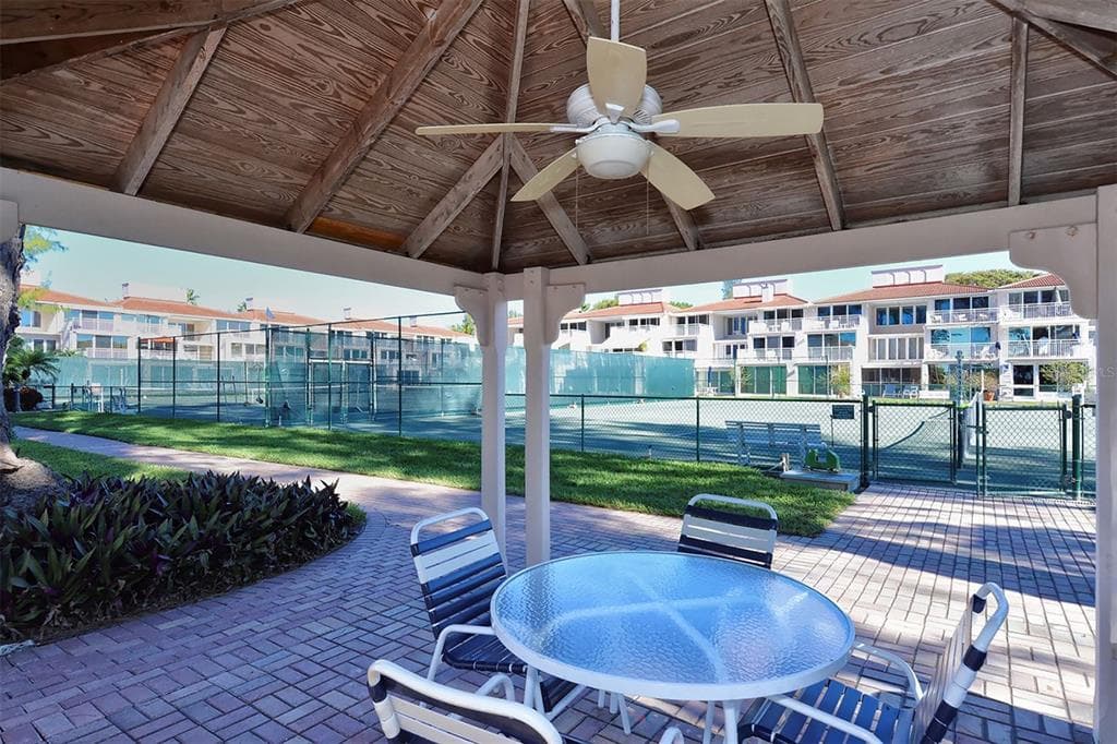 5055 GULF OF MEXICO DRIVE 412 photo 22
