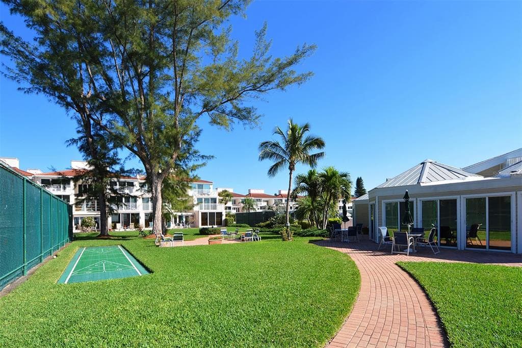 5055 GULF OF MEXICO DRIVE 412 photo 24