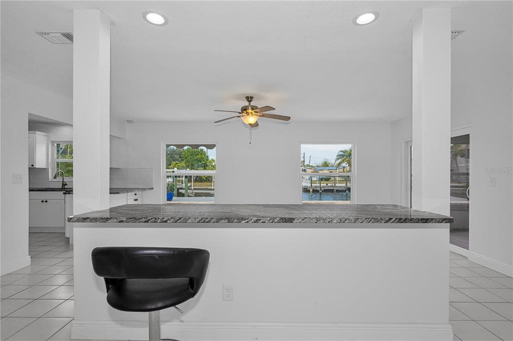 4909 SHOREVIEW COURT photo 12