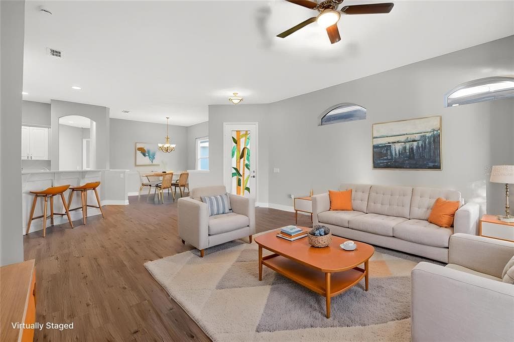 216 LAMONTE POINT COURT photo 5