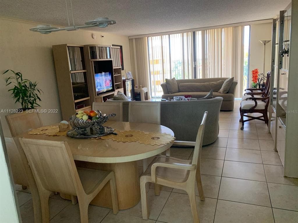 8877 COLLINS AVENUE 506 photo 22