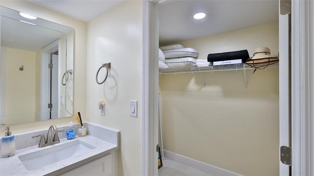 4141 S ATLANTIC AVENUE 504 photo 12