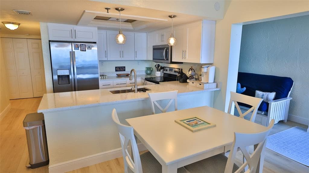 4141 S ATLANTIC AVENUE 504 photo 3