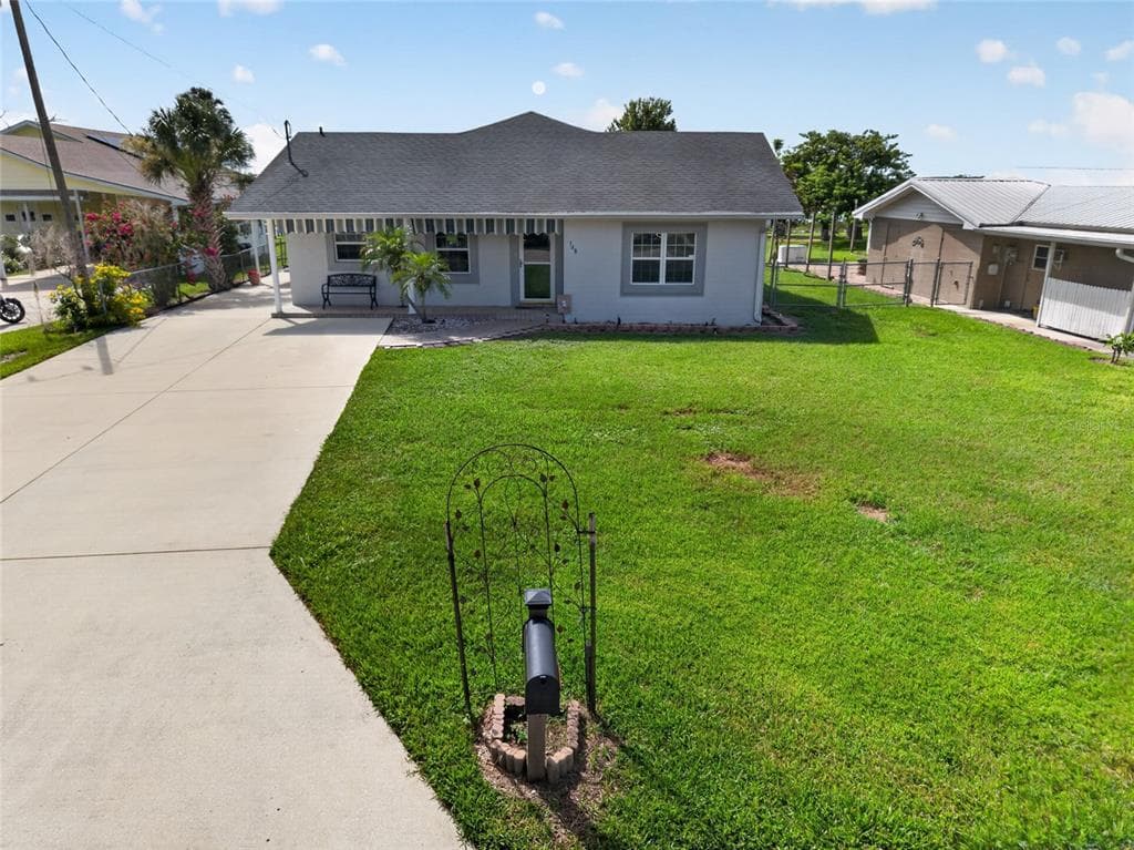 148 N LAKE REEDY BOULEVARD 2