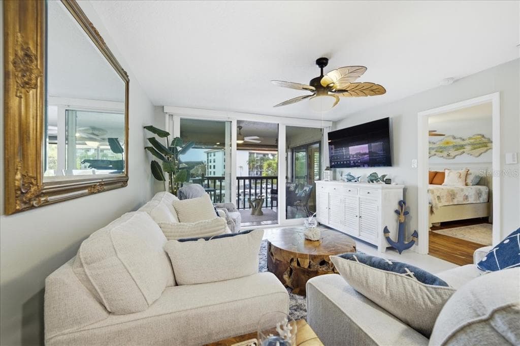 1802 MARINER DRIVE 30 photo 18