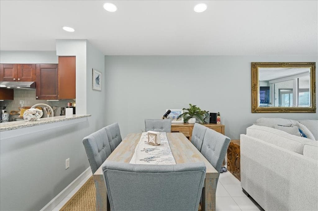 1802 MARINER DRIVE 30 photo 11