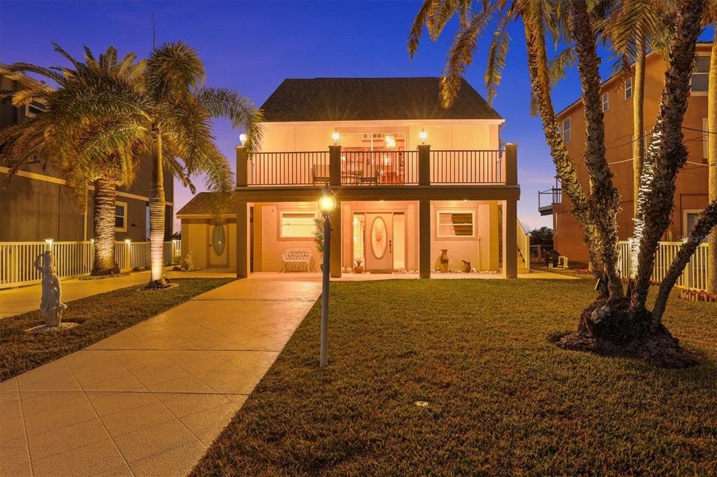 6511 DRIFTWOOD DRIVE photo 2