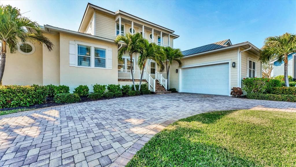 634 KEY ROYALE DRIVE photo 1