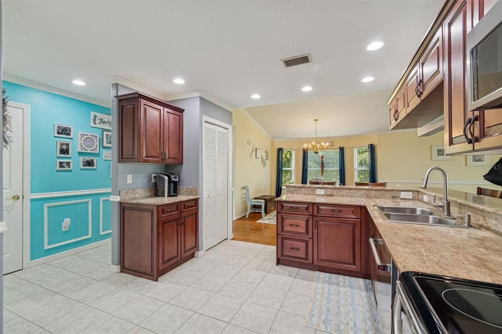6170 SEASIDE DRIVE photo 23