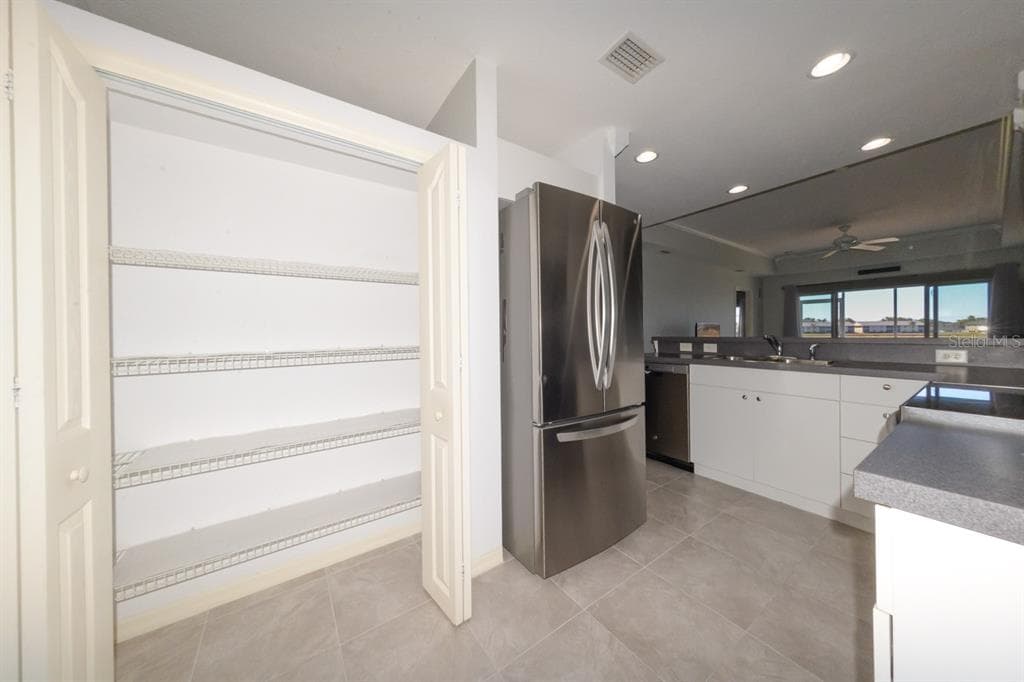 1479 SAN CRISTOBAL AVENUE 2104 photo 13