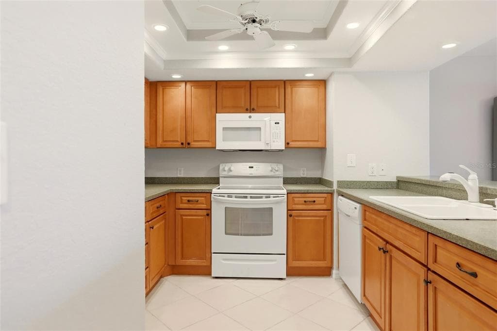 601 SHREVE STREET 25A photo 12