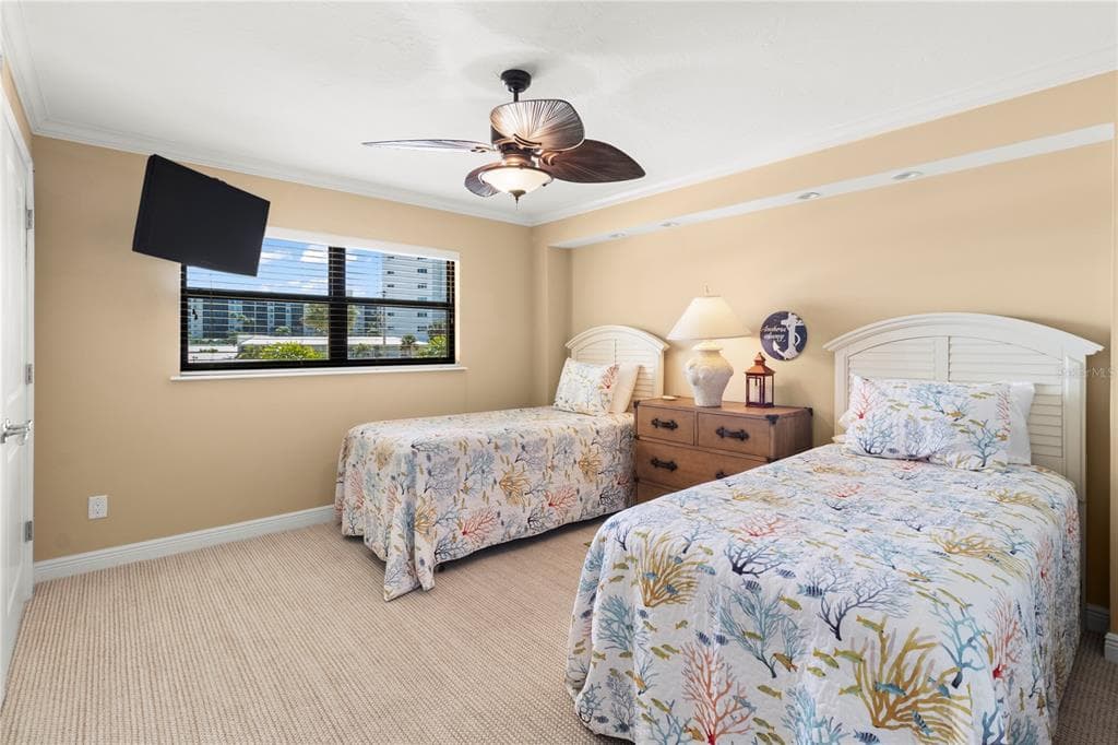 5790 MIDNIGHT PASS ROAD 208 photo 23