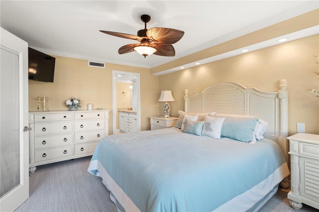 5790 MIDNIGHT PASS ROAD 208 photo 19