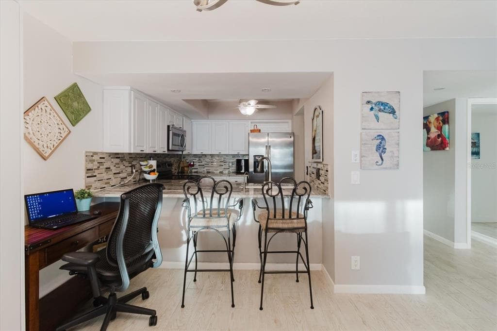 208 MARINER DRIVE 208 photo 17