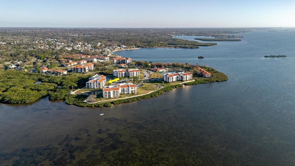 208 MARINER DRIVE #208 3