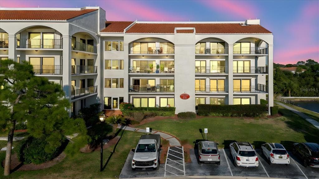 208 MARINER DRIVE #208 1