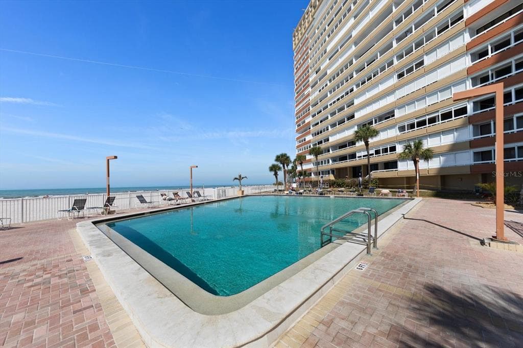 17920 GULF BOULEVARD 1901 photo 21