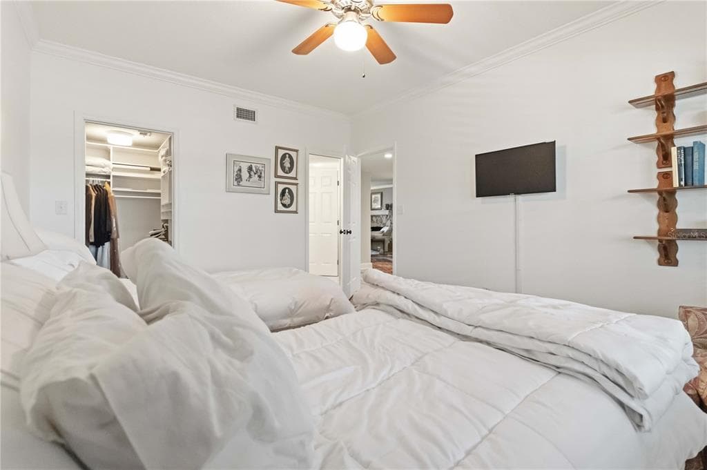 905 N HARBOR CITY BOULEVARD 204 photo 20