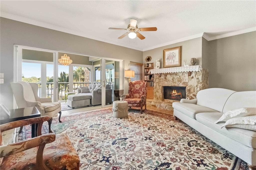 905 N HARBOR CITY BOULEVARD 204 photo 10