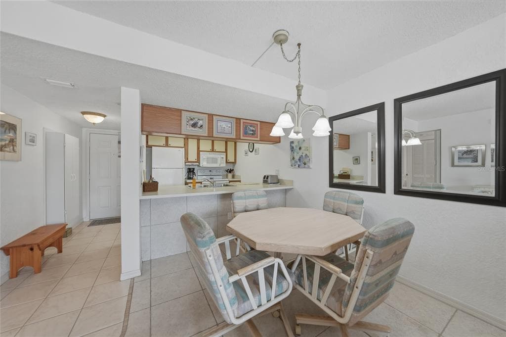4000 OAKVIEW DRIVE L2 photo 7