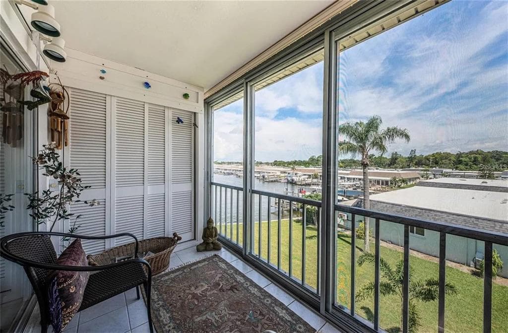 1 BOCA CIEGA POINT BOULEVARD 314 photo 19